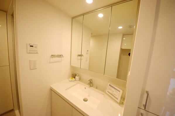 ザ・パークハビオ根岸三丁目の物件内観写真